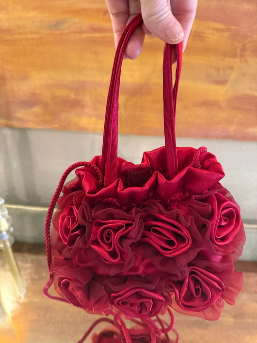 GALERIE Rosette Drawstring FASHION Bag  NWOT FEEE SHIP